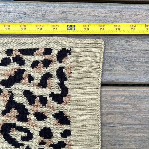J Crew Animal Print Scarf NWT - Picture 4 of 8
